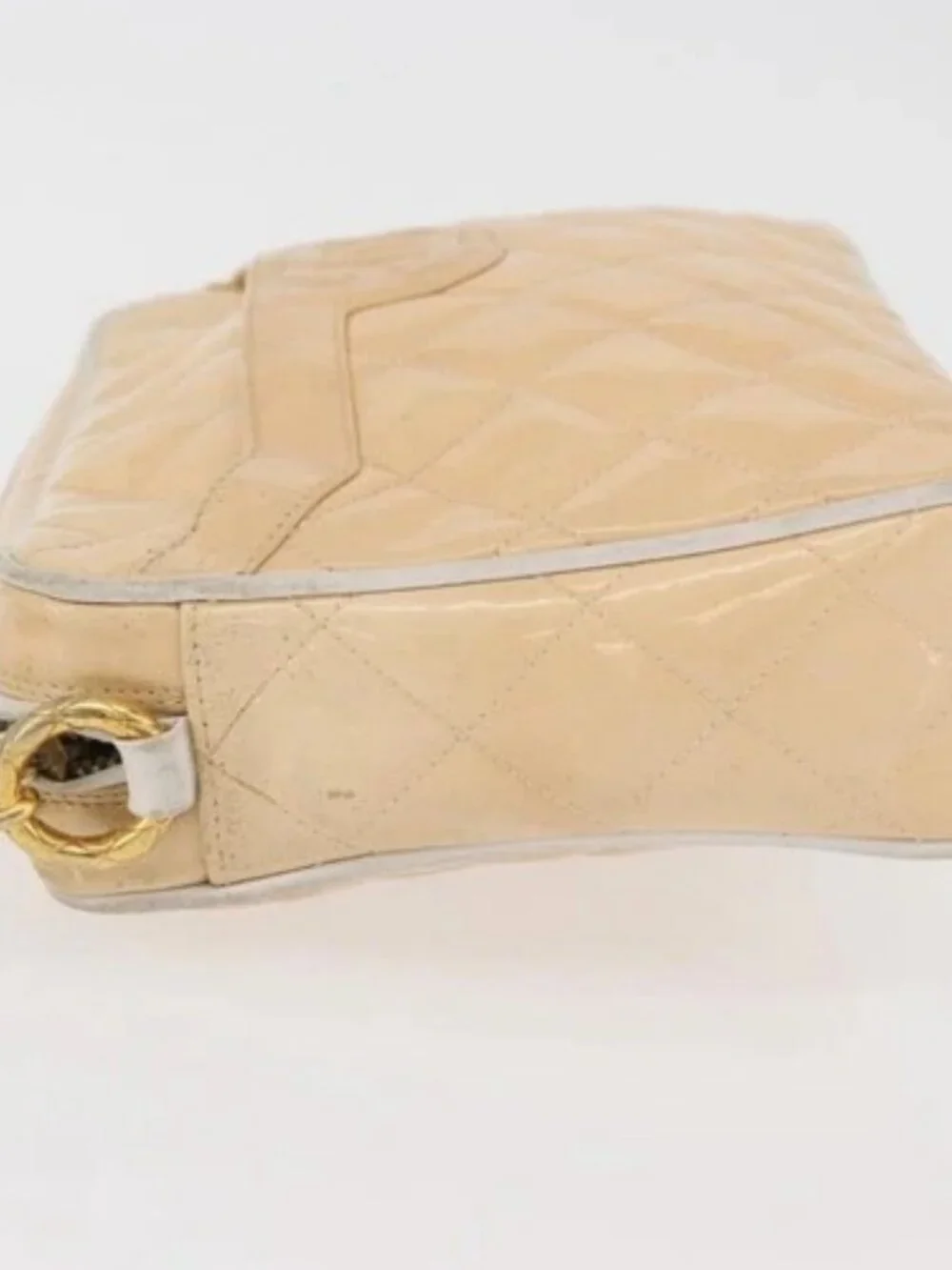 CHANEL Matelasse Chain Shoulder Bag Patent Leather Ivory Gold CC Auth BA13017